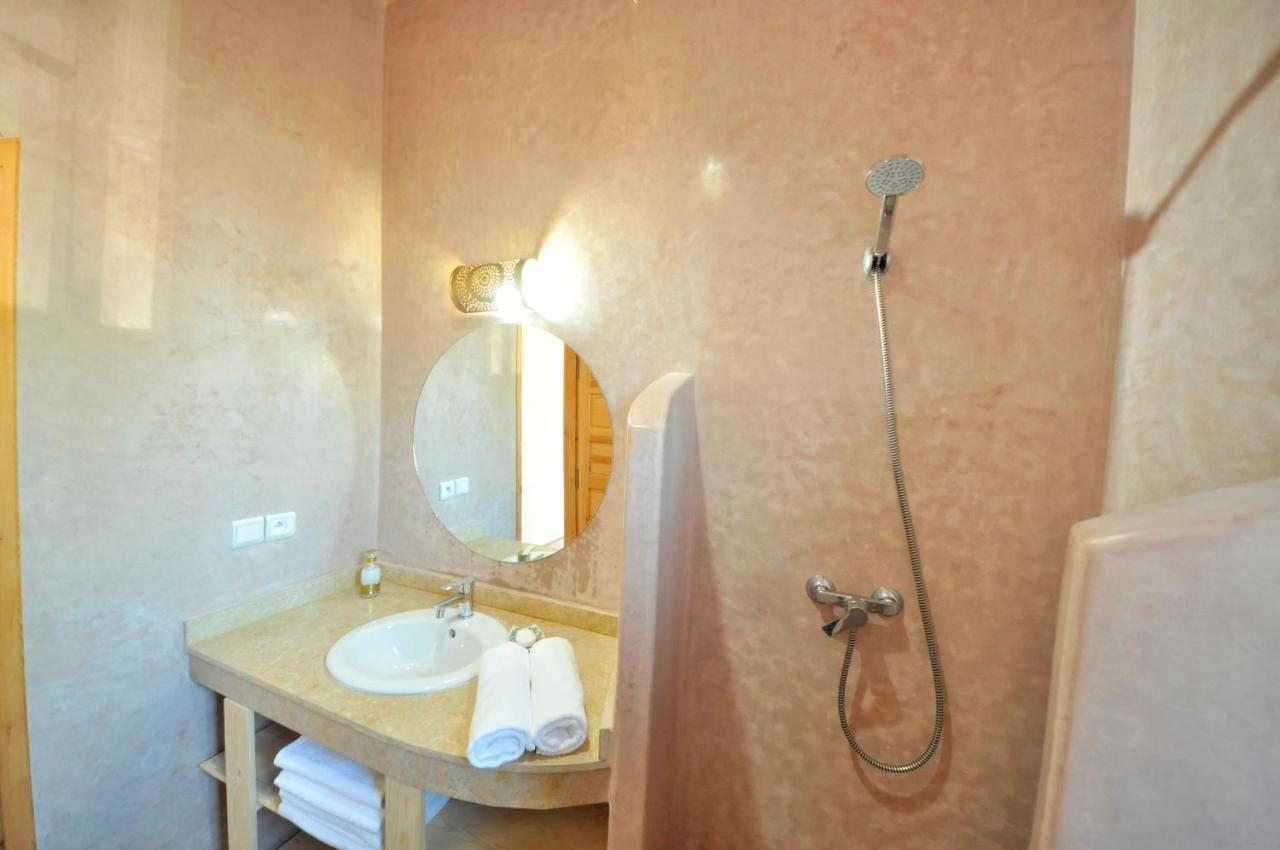 Villa Dar Sultana Szavíra Kültér fotó